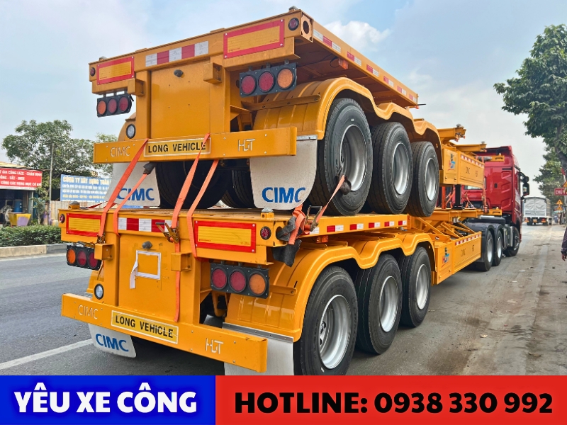 Sơ mi rơ mooc chở container phục vụ vận tải