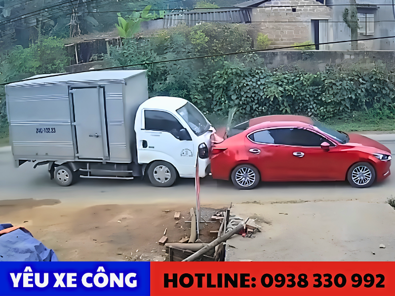 Xe phía trước phanh gấp